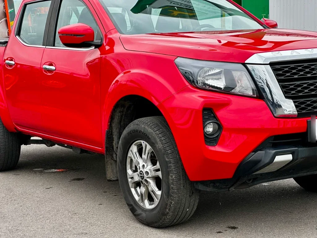Nissan Navara Dc 4x4 2.3tdi Xe At año 2024