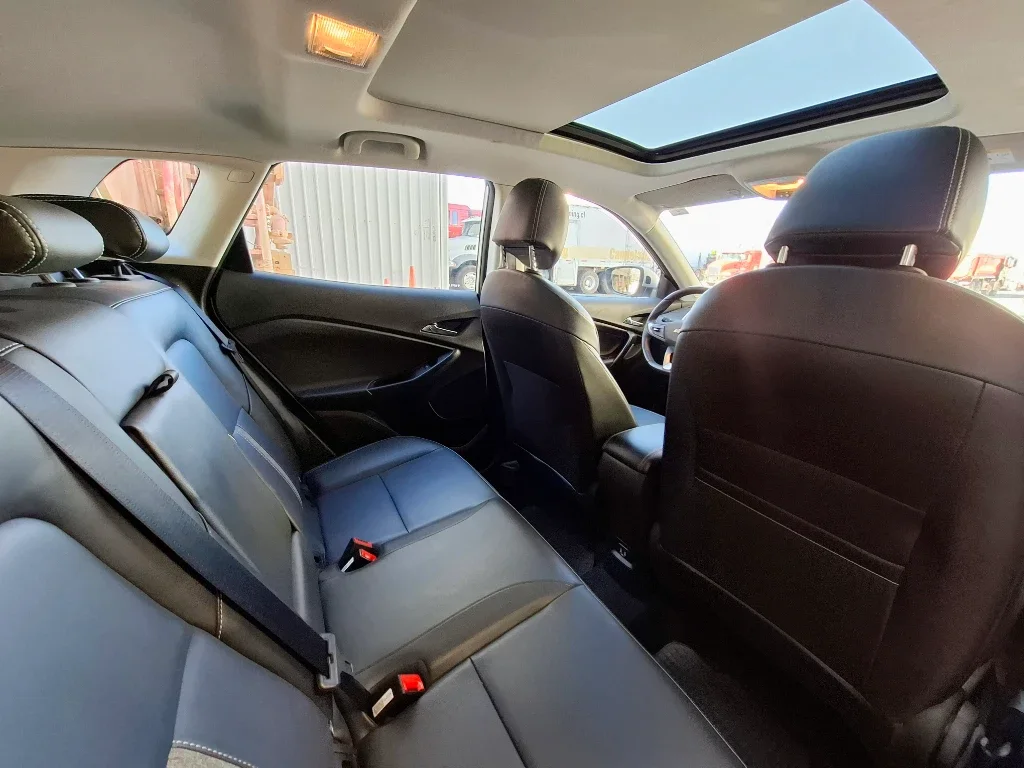 Chevrolet Tracker 1.2t Premier At P2 Onstar año 2024