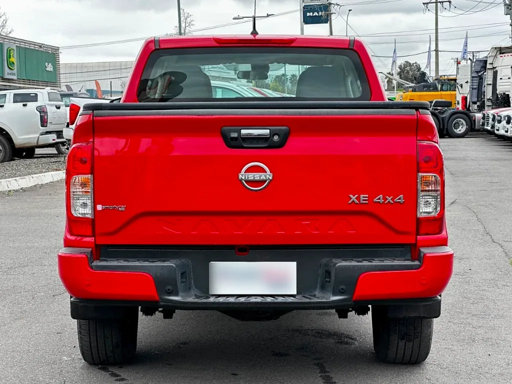 Nissan Navara Dc 4x4 2.3tdi Xe At año 2024