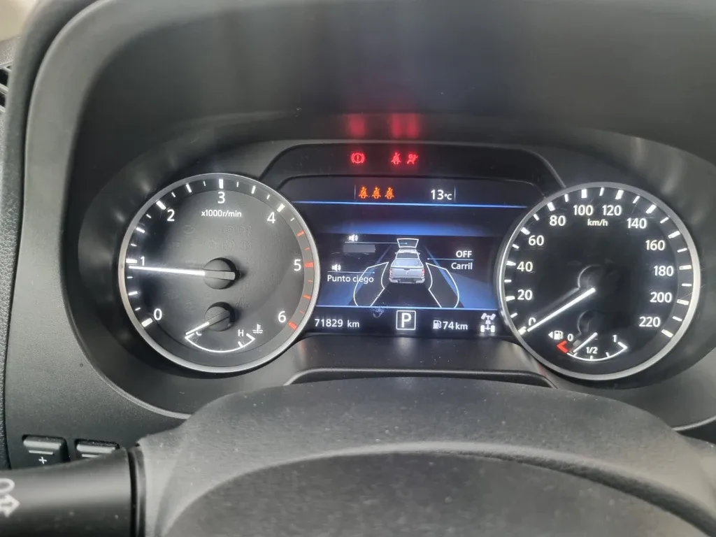 Nissan Navara Dc 4x4 2.3tdi Le At año 2022