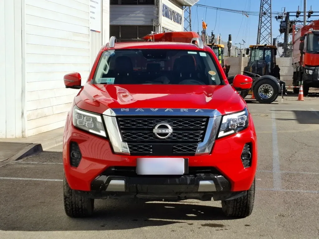 Nissan Navara Dc 4x4 2.3tdi Le año 2023