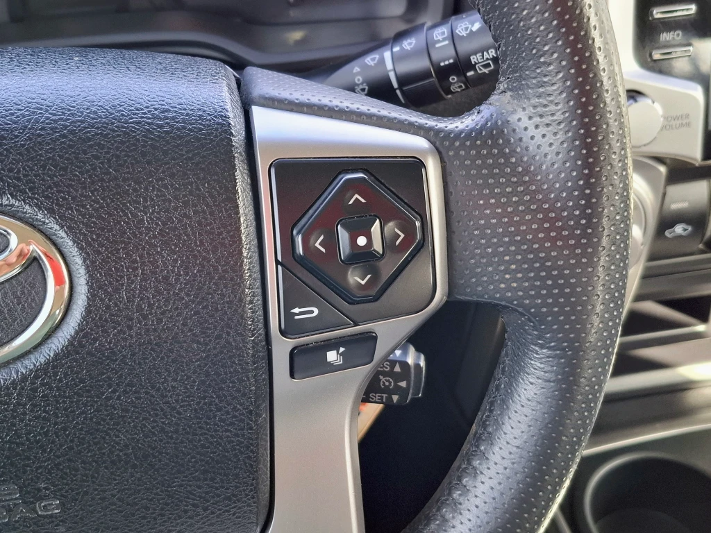 Toyota 4runner 4runner 4x4 Sr5 At año 2021