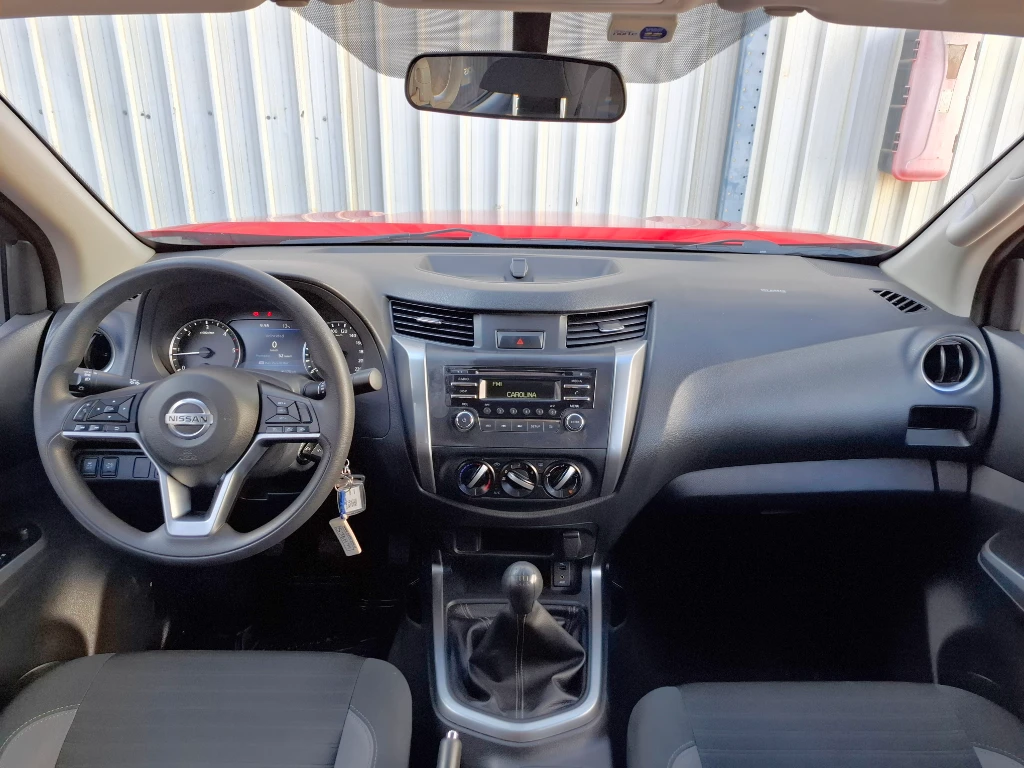 Nissan Navara Dc 4x2 2.3tdi Se año 2023