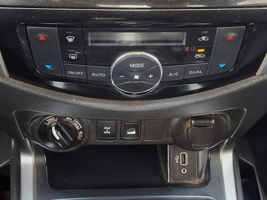 Nissan Navara Navara Dc 4x4 2.3tdi Xe año 2023