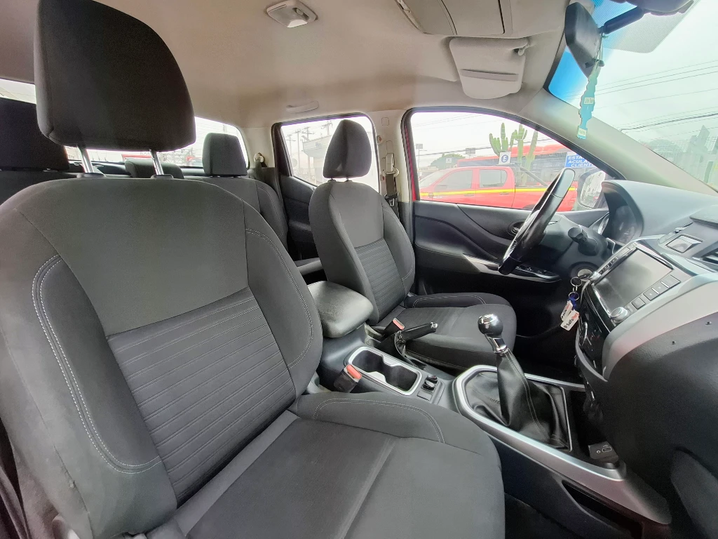 Nissan Navara Navara Dc 4x4 2.3tdi Xe año 2023