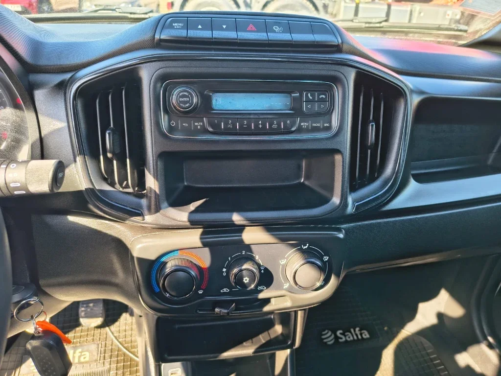 Dodge Ram 700 Slt Cs 1.4 año 2023