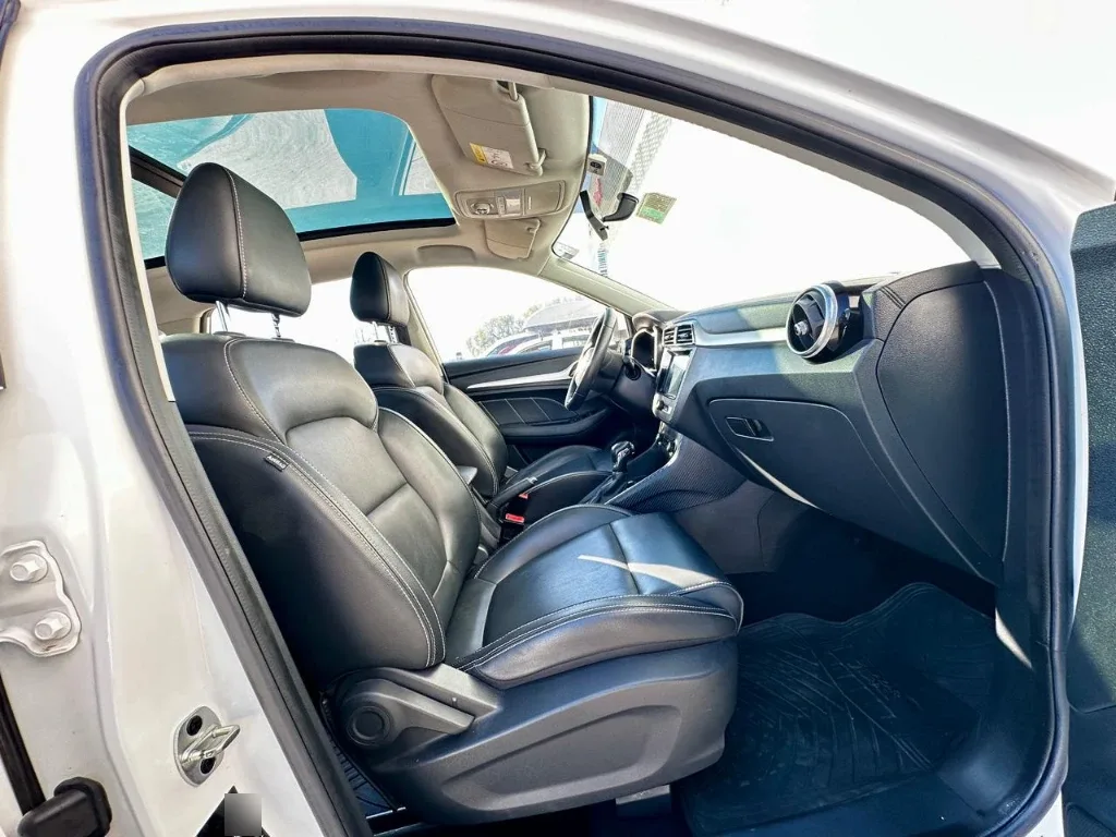 MG Zs Zs 1.5 At Com año 2023