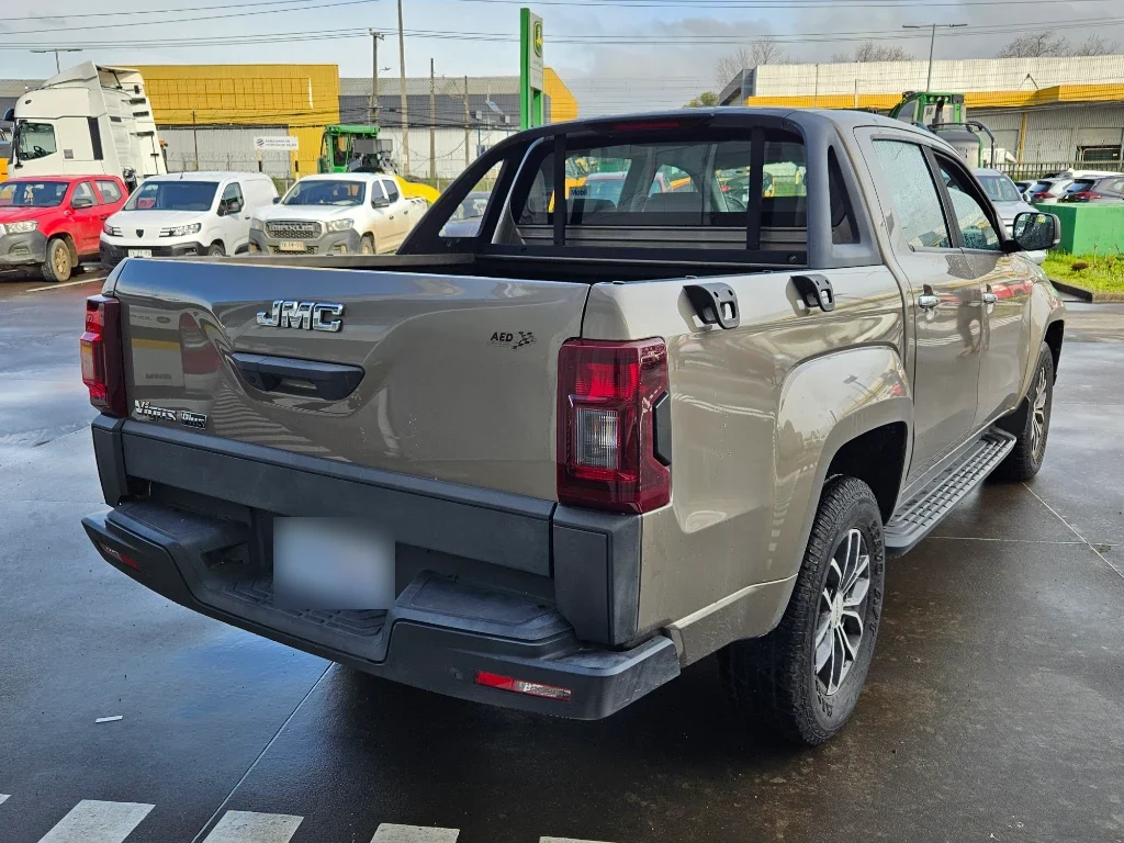 JMC Vigus Vigus Plus 4x2 2.4 Td año 2023