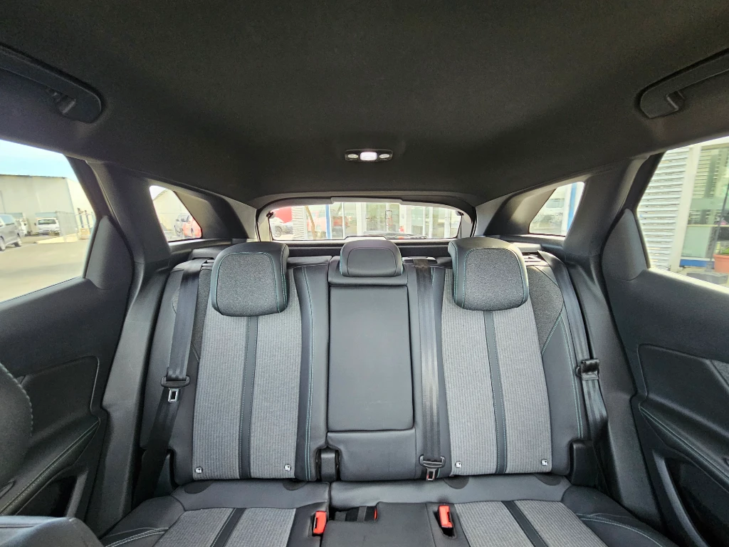 Peugeot 3008 Allure Bluehdi 130 Eat8 año 2024