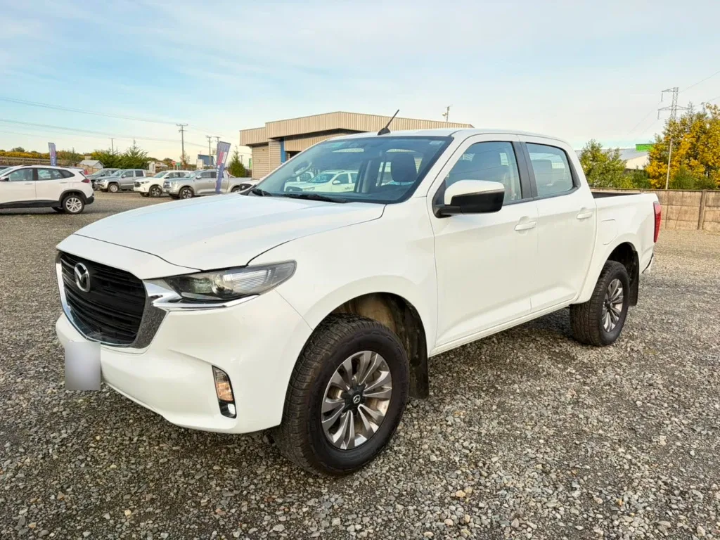 Mazda Bt-50 4x4 6mt 3.0 año 2022