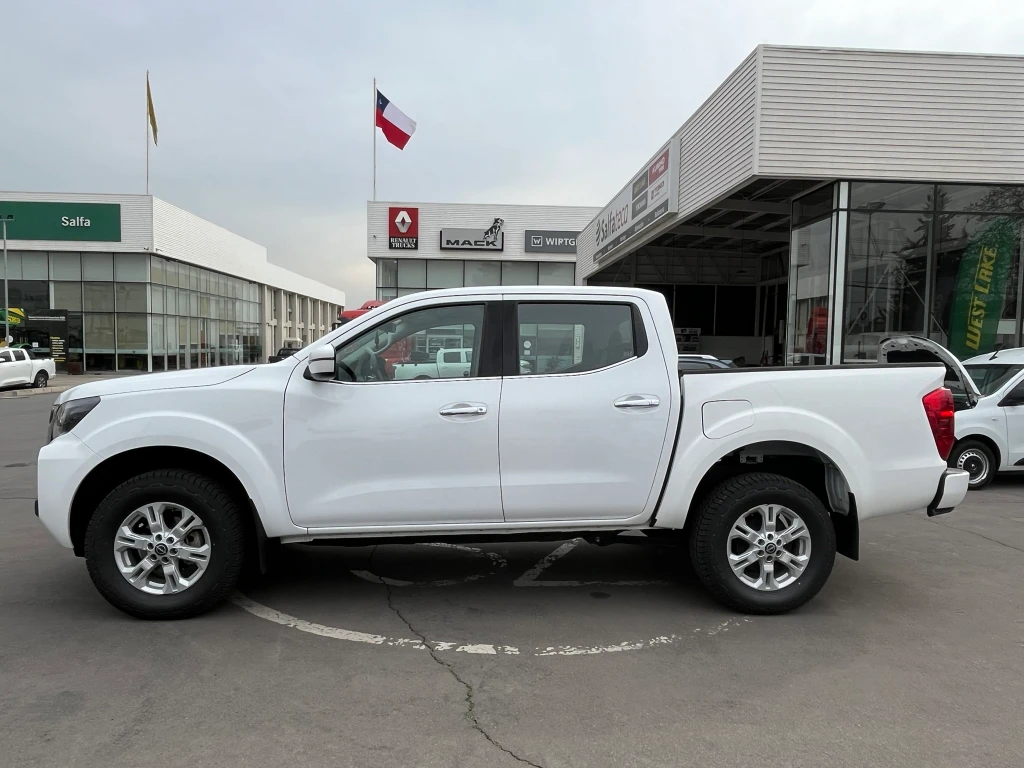 Nissan Navara Navara Dc 4x2 2.3tdi Xe año 2023
