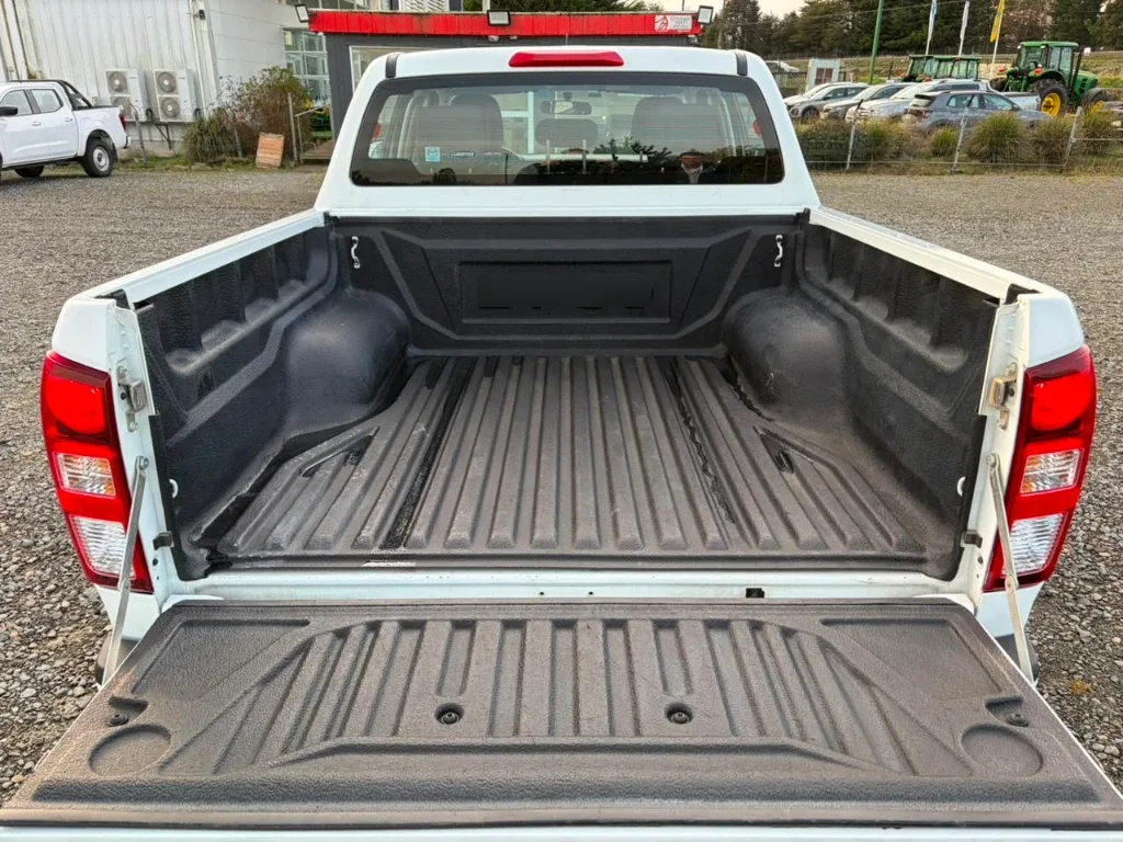 Mazda Bt-50 4x4 6mt 3.0 año 2022