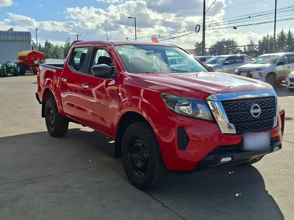 Nissan Navara Dc 4x2 2.3tdi Se año 2023