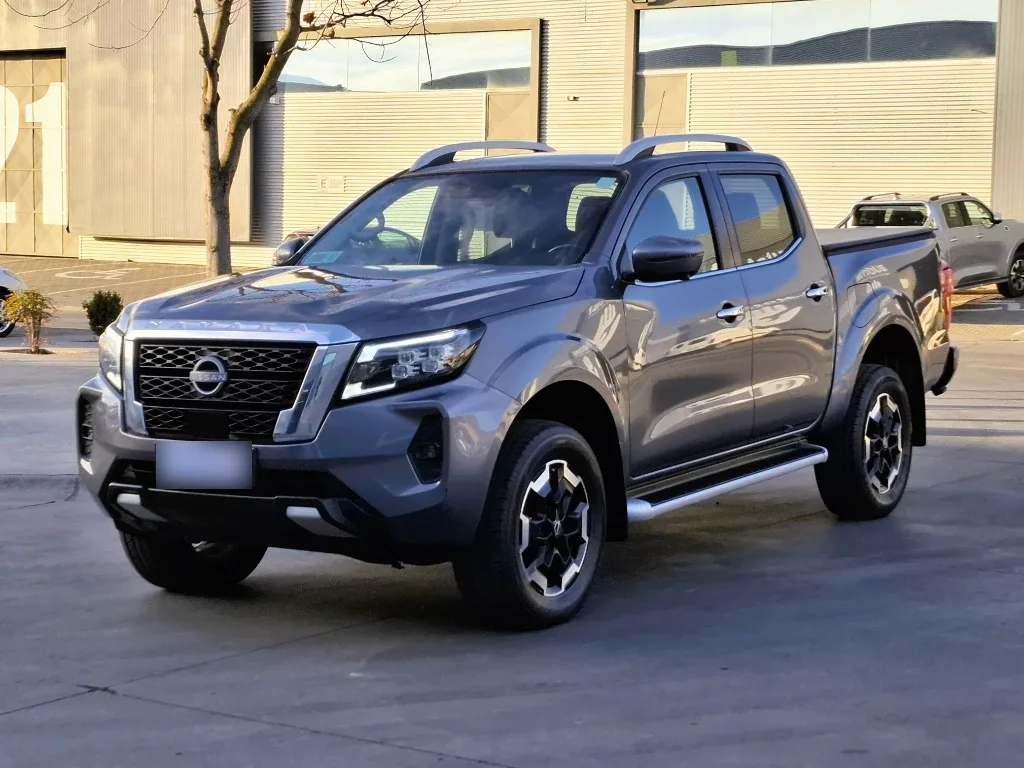 Nissan Navara Navara Dc 4x4 2.3tdi Le Mt año 2023
