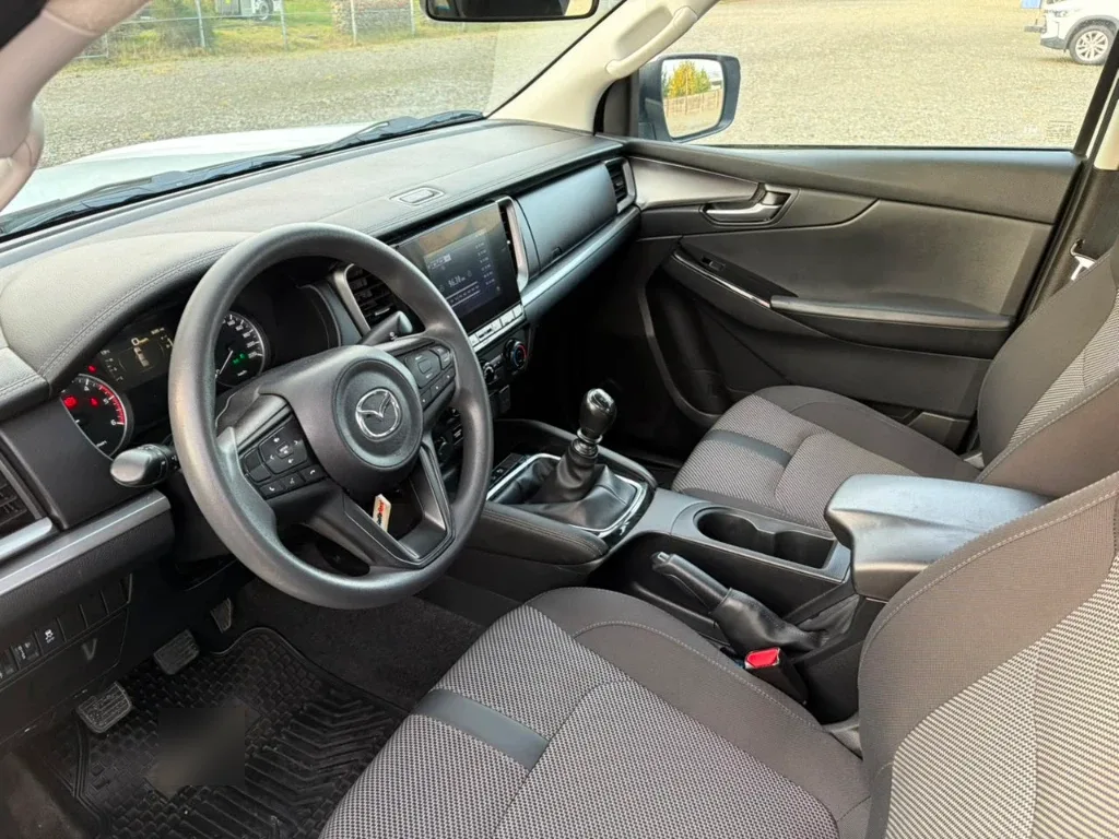 Mazda Bt-50 4x4 6mt 3.0 año 2022