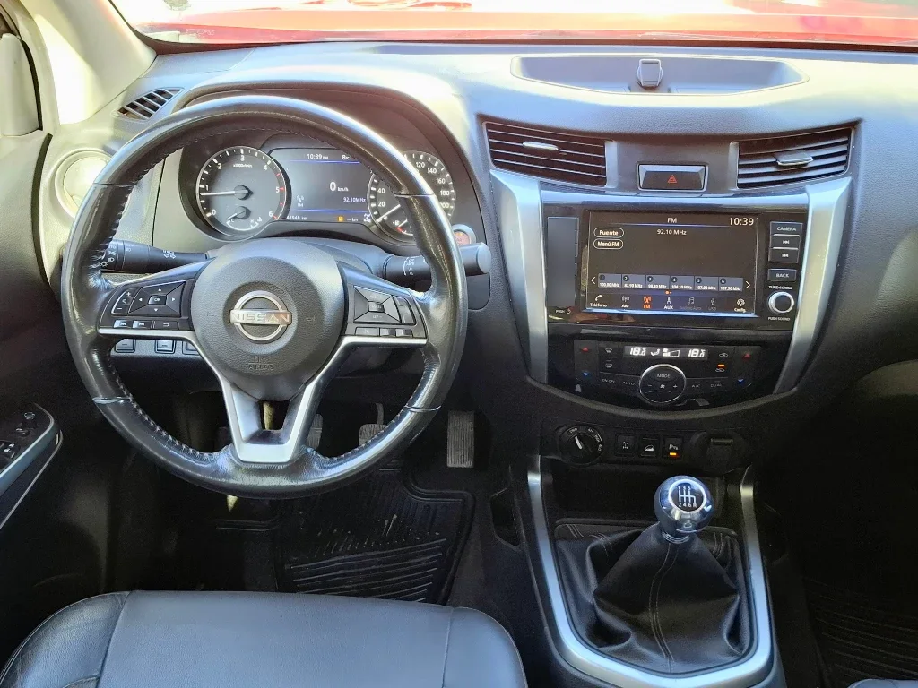 Nissan Navara Dc 4x4 2.3tdi Le año 2023