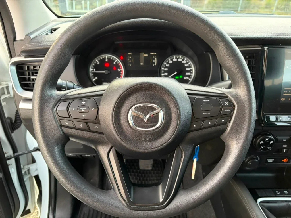 Mazda Bt-50 4x4 6mt 3.0 año 2022