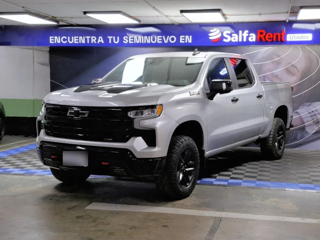 Chevrolet Silverado Cc Lt Tb 5.3l K año 2023