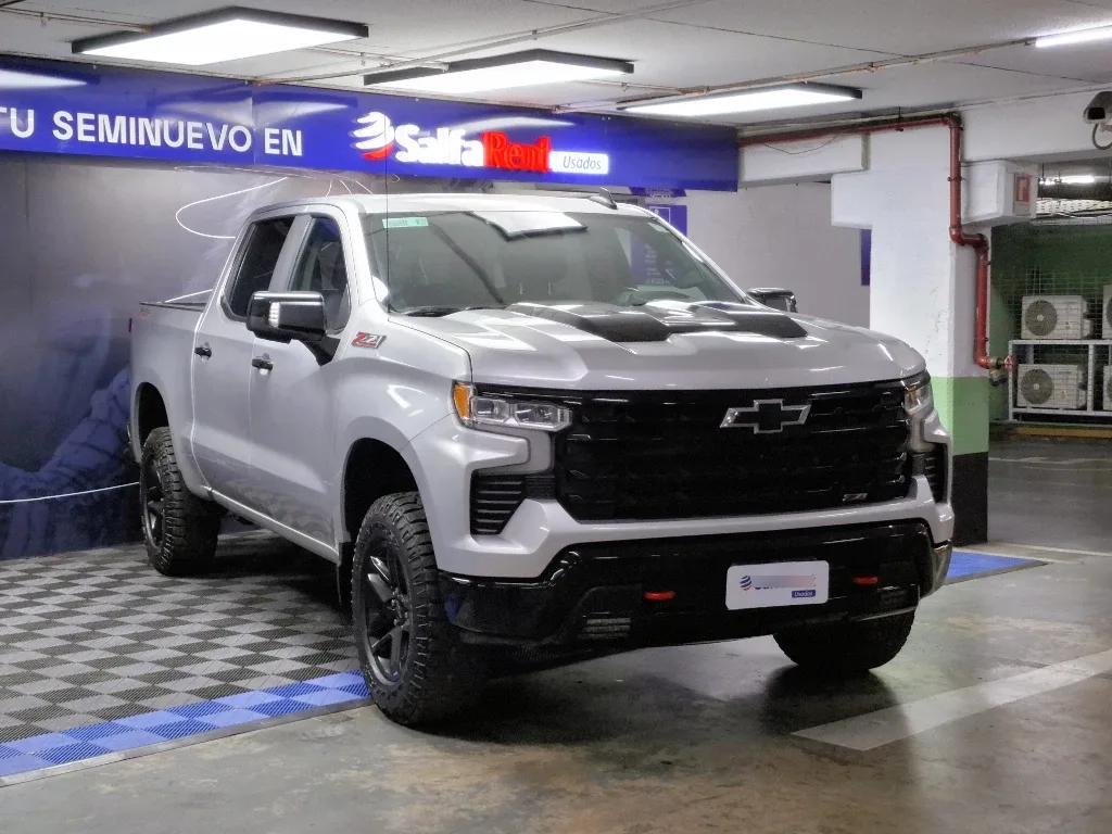 Chevrolet Silverado Cc Lt Tb 5.3l K año 2023