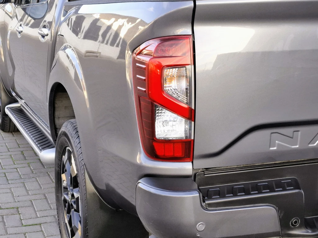 Nissan Navara Navara Dc 4x4 2.3tdi Le Mt año 2023