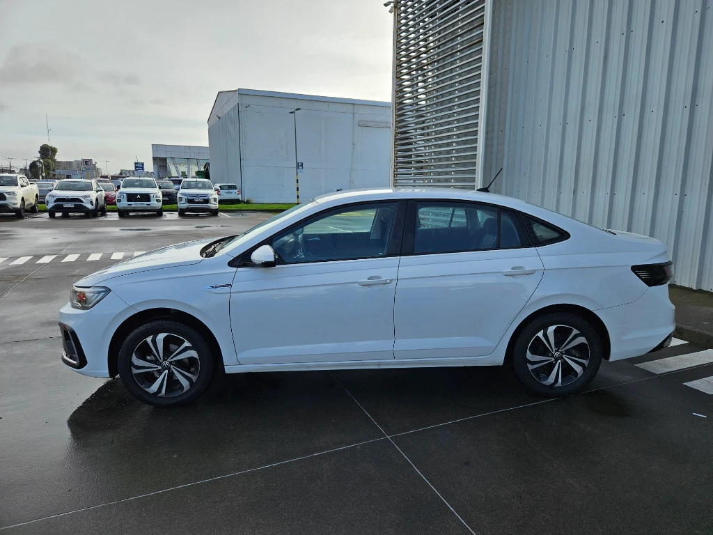 Volkswagen Virtus Virtus 1.0 At Comfortline año 2024