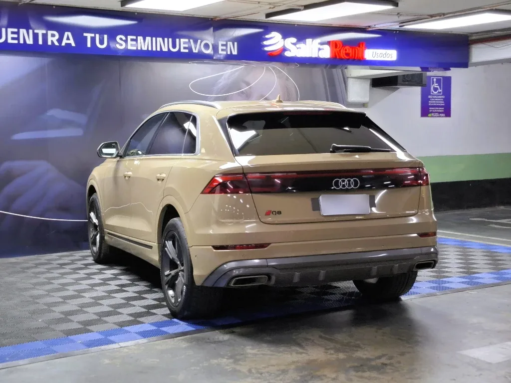 Audi Q8 55 3.0 Tfsi Sport año 2025