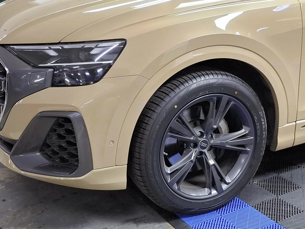 Audi Q8 55 3.0 Tfsi Sport año 2025