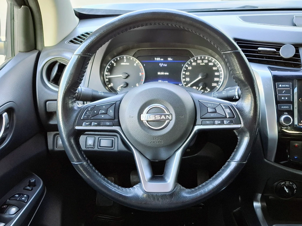 Nissan Navara Navara Dc 4x4 2.3tdi Le Mt año 2023