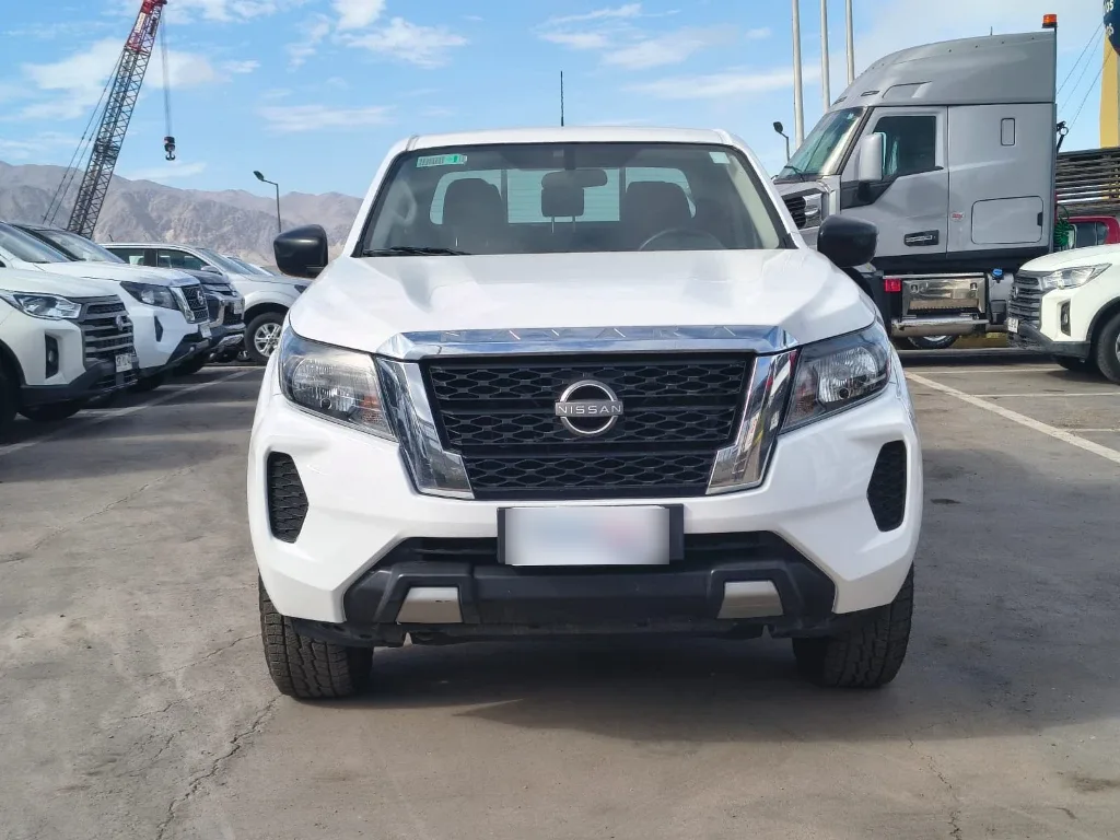 Nissan Navara Dc 4x2 2.3tdi Se año 2023