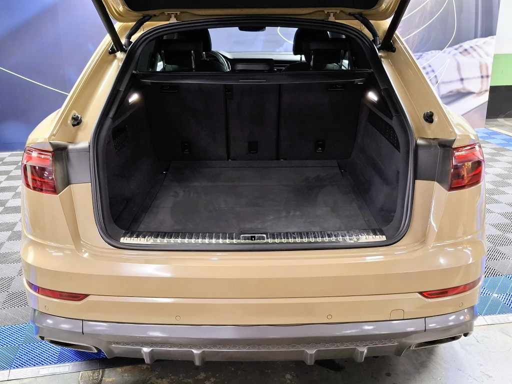 Audi Q8 55 3.0 Tfsi Sport año 2025