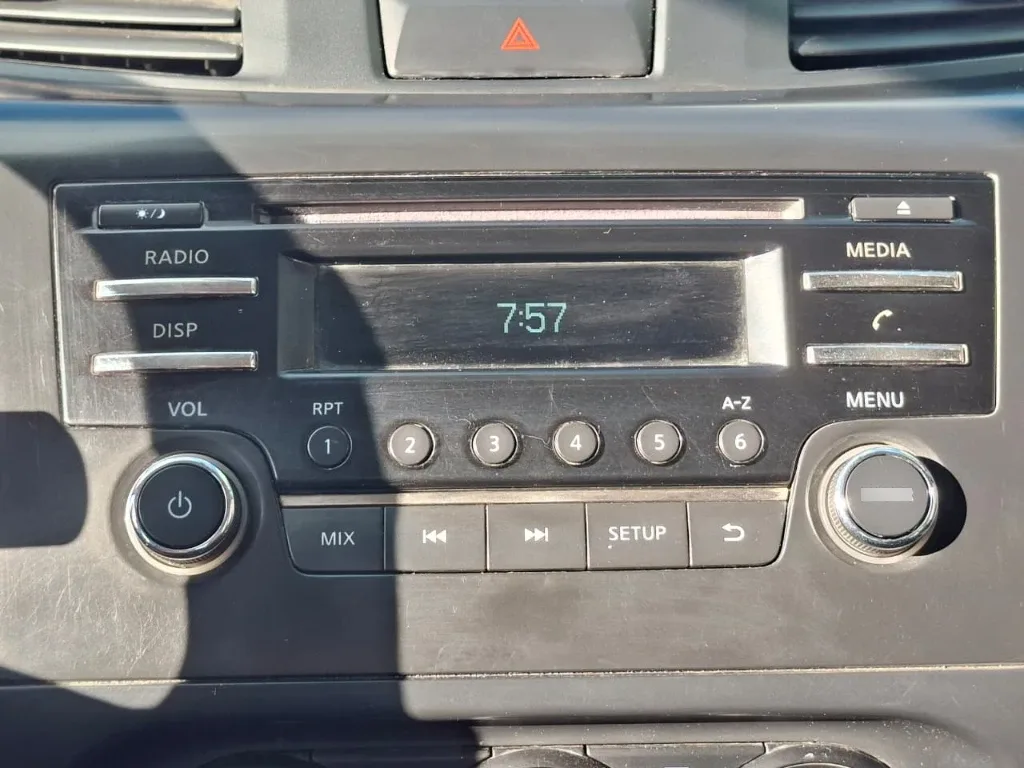 Nissan Navara Dc 4x2 2.3tdi Se año 2023