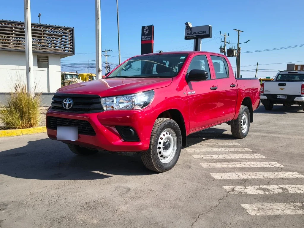Toyota Hilux Dc 4x4 2.4 D Dx Mt año 2024