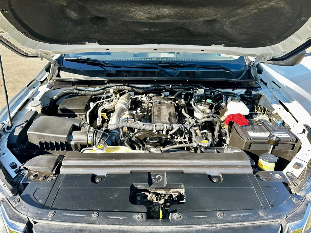 Nissan Navara Navara Dc 4x4 2.3 Tdi Se año 2023