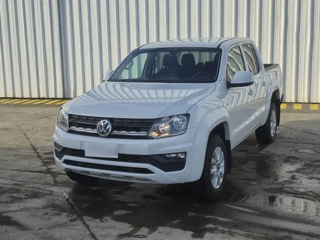 Volkswagen Amarok Dcab Tdi 4x4 Trendline 2.0 año 2023