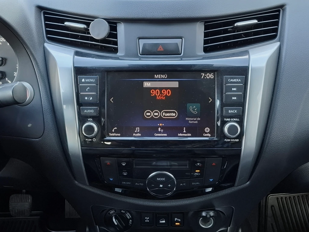 Nissan Navara Navara Dc 4x4 2.3tdi Le Mt año 2023