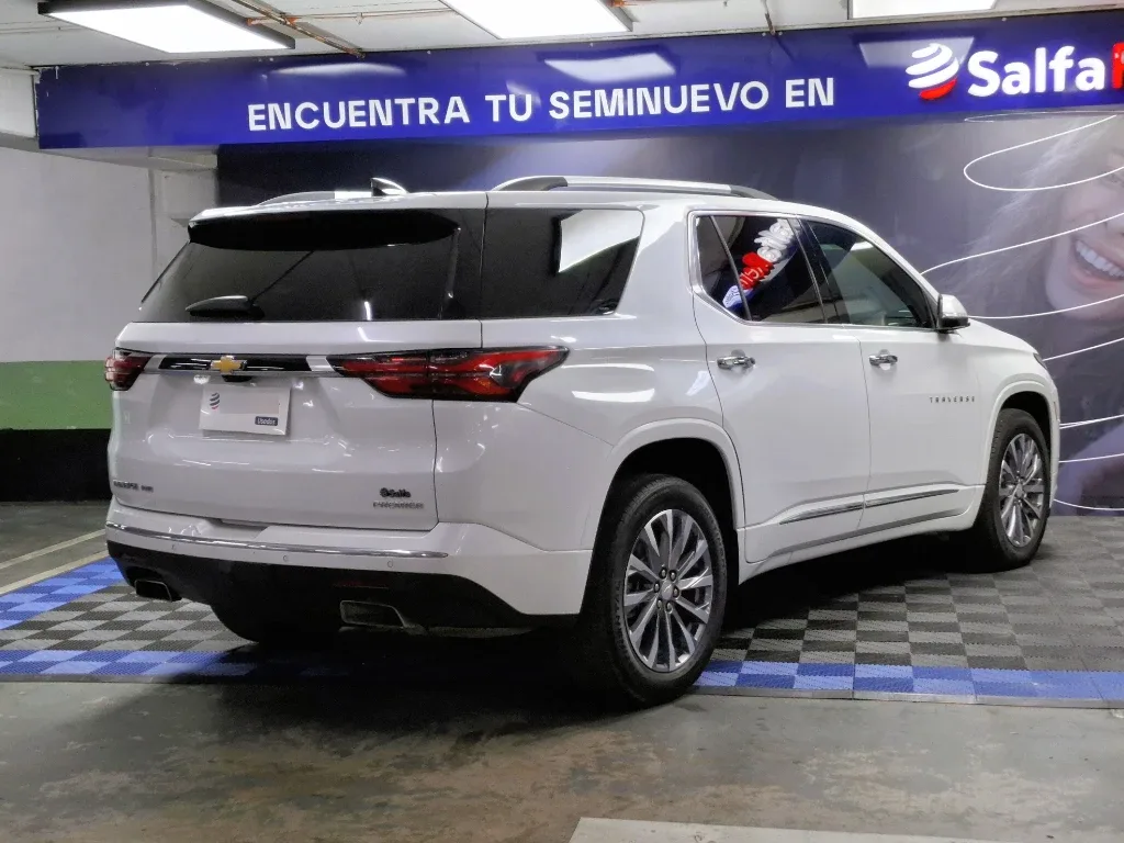 Chevrolet Traverse 3.6l Premier Awd L año 2023