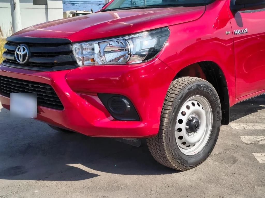 Toyota Hilux Dc 4x4 2.4 D Dx Mt año 2024
