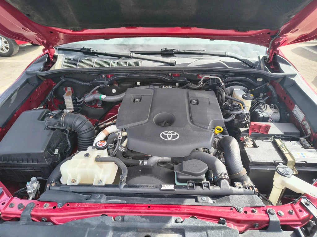 Toyota Hilux Dx Tss 4x2 Mt año 2023