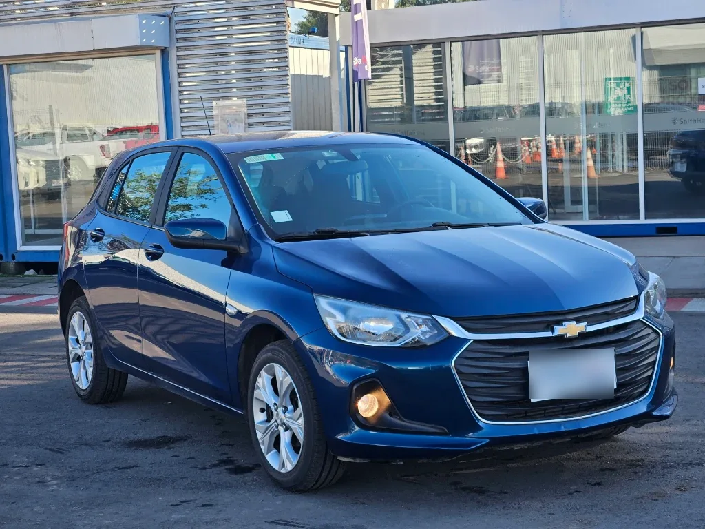 Chevrolet Onix Hb 1.0t Ltz Mt P Onstar año 2023