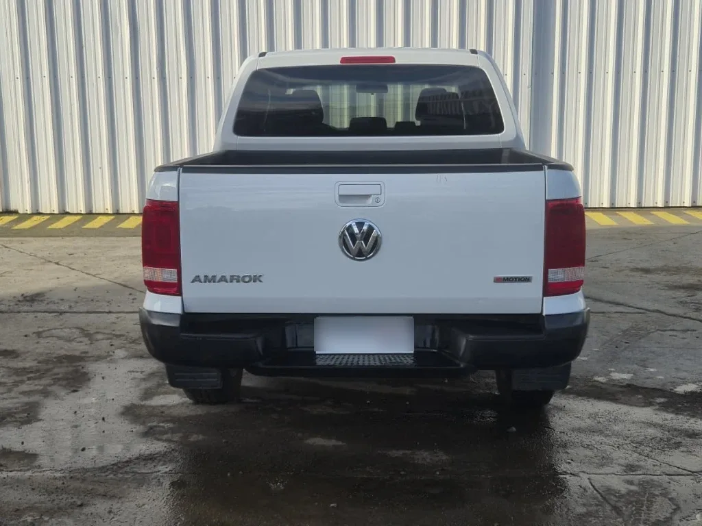 Volkswagen Amarok Dcab Tdi 4x4 Trendline 2.0 año 2023