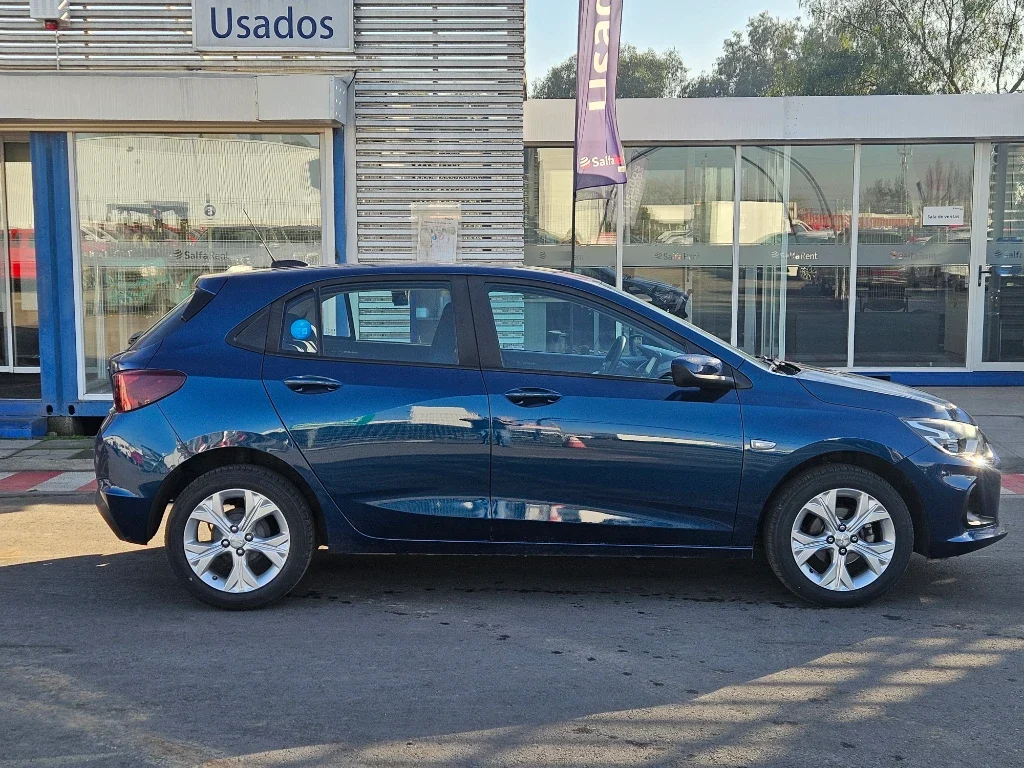 Chevrolet Onix Hb 1.0t Ltz Mt P Onstar año 2023