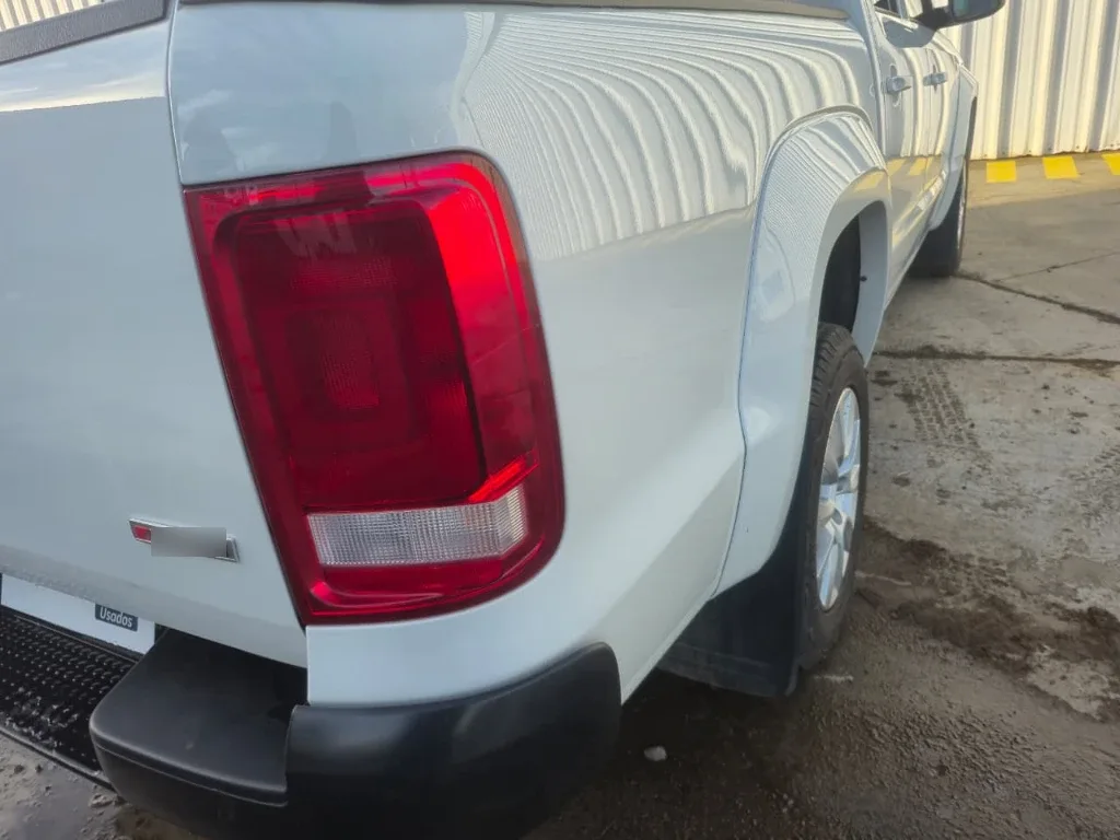 Volkswagen Amarok Dcab Tdi 4x4 Trendline 2.0 año 2023