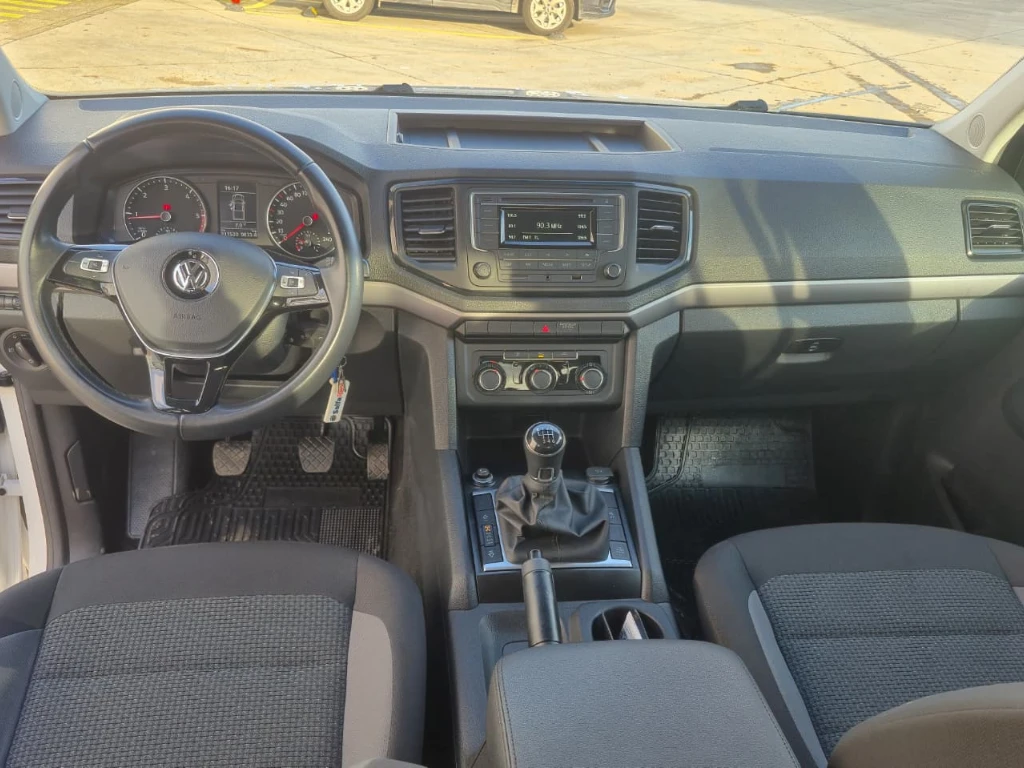 Volkswagen Amarok Dcab Tdi 4x4 Trendline 2.0 año 2023