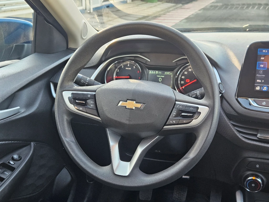 Chevrolet Onix Hb 1.0t Ltz Mt P Onstar año 2023