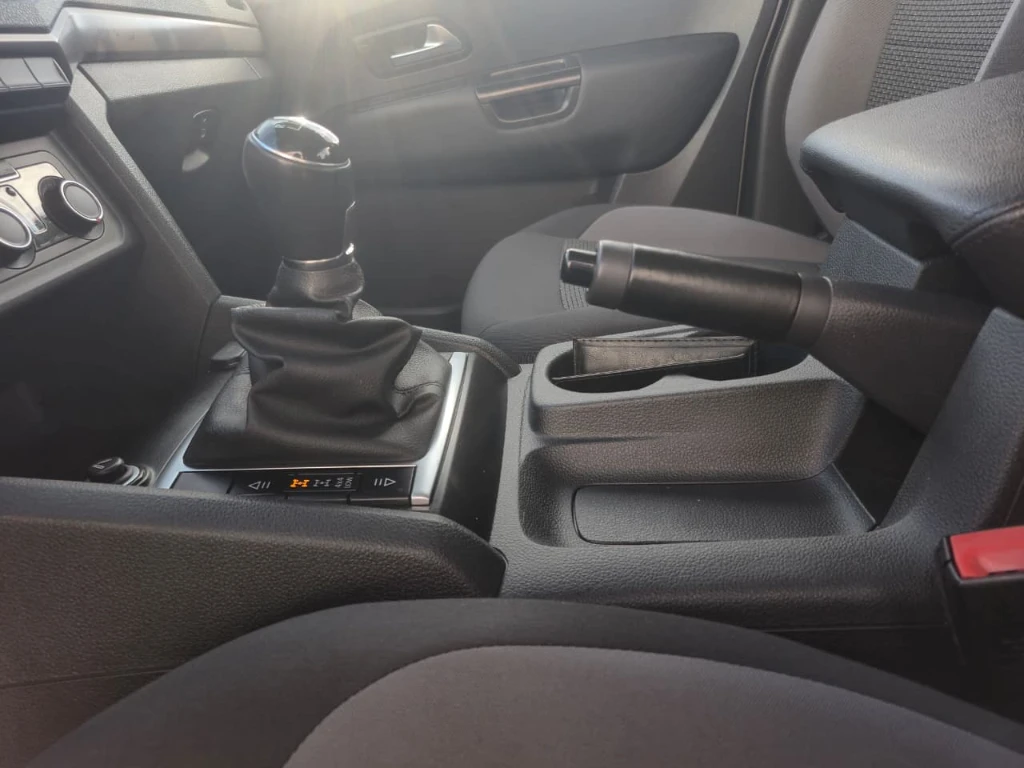 Volkswagen Amarok Dcab Tdi 4x4 Trendline 2.0 año 2023