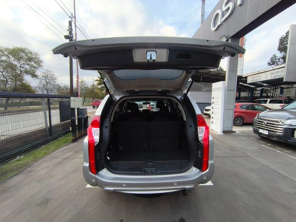 Mitsubishi Montero Sport 2.4 Aut 4x2 Diesel año 2020