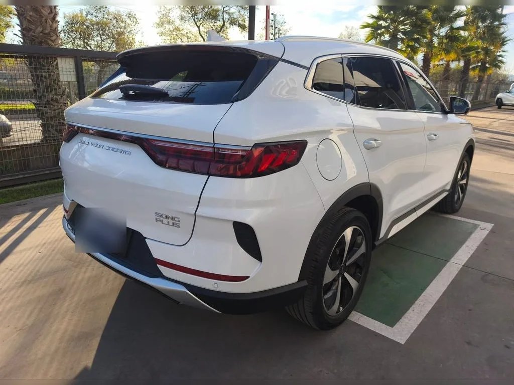 BYD Song Plus Plus Dmi 1.5 Aut año 2024