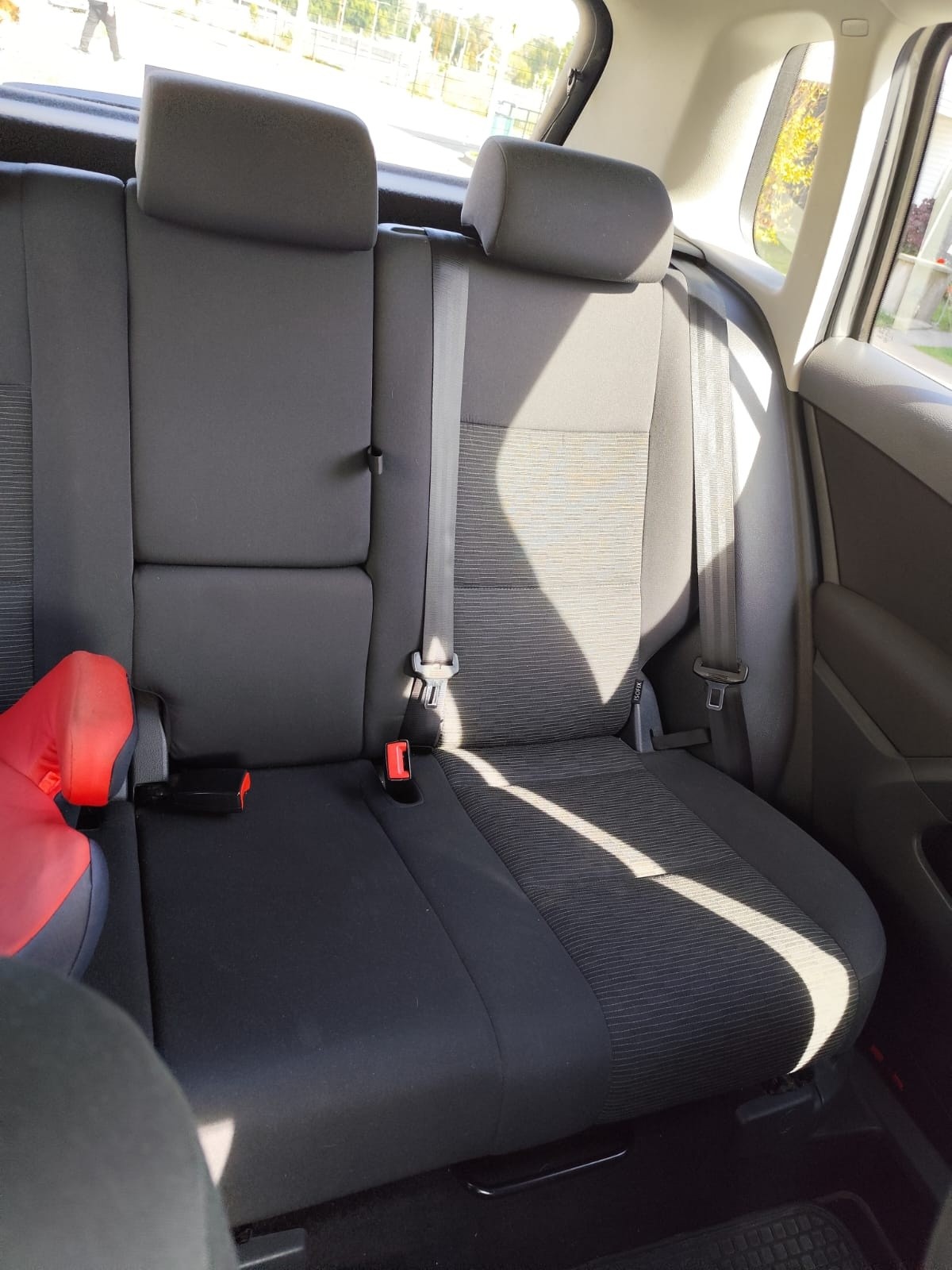VOLKSWAGEN TIGUAN 1.4 Fl Comf. Tsi 4x2 Mt año 2015
