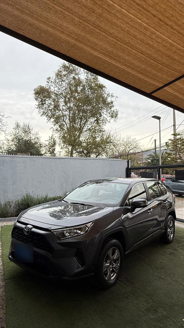 Toyota Rav4 2.0 Le 4x4 Mt 5p. año 2022