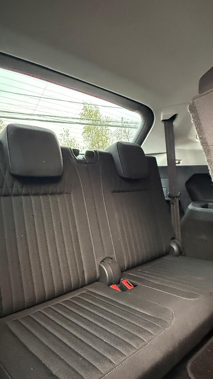 Volkswagen Tiguan 1.4 Tsi Comfortline 4x2 150 Hp At 5p. año 2022